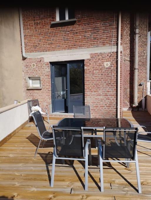 Appartement Agreable Maison Avec Parking Gratuit à Amiens Extérieur photo
