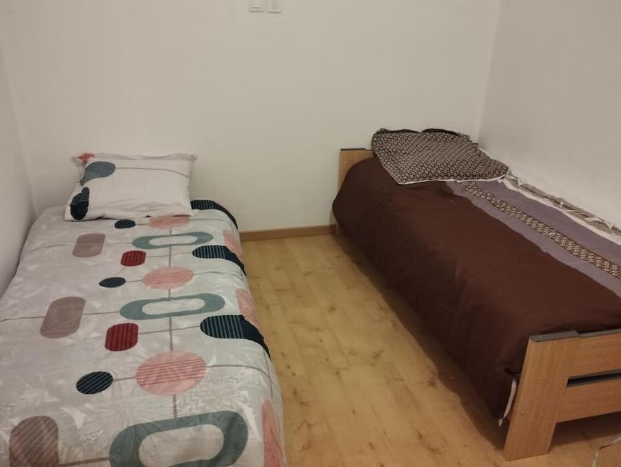 Appartement Agreable Maison Avec Parking Gratuit à Amiens Extérieur photo